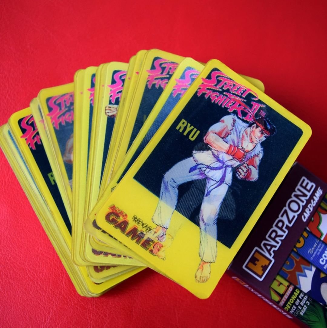 Leia mais sobre o artigo PROCURO!!! PROCURO!!! CARDS STREET FIGHTER AÇAO GAMES (HOLOGRÁFICOS) TRATAR IN BOX