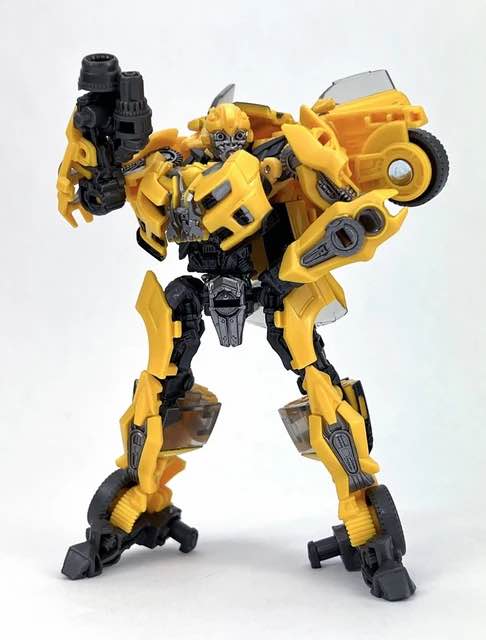 Bom dia galera procuro bumblebee studio series 87, só chamar no pv que a gente n…