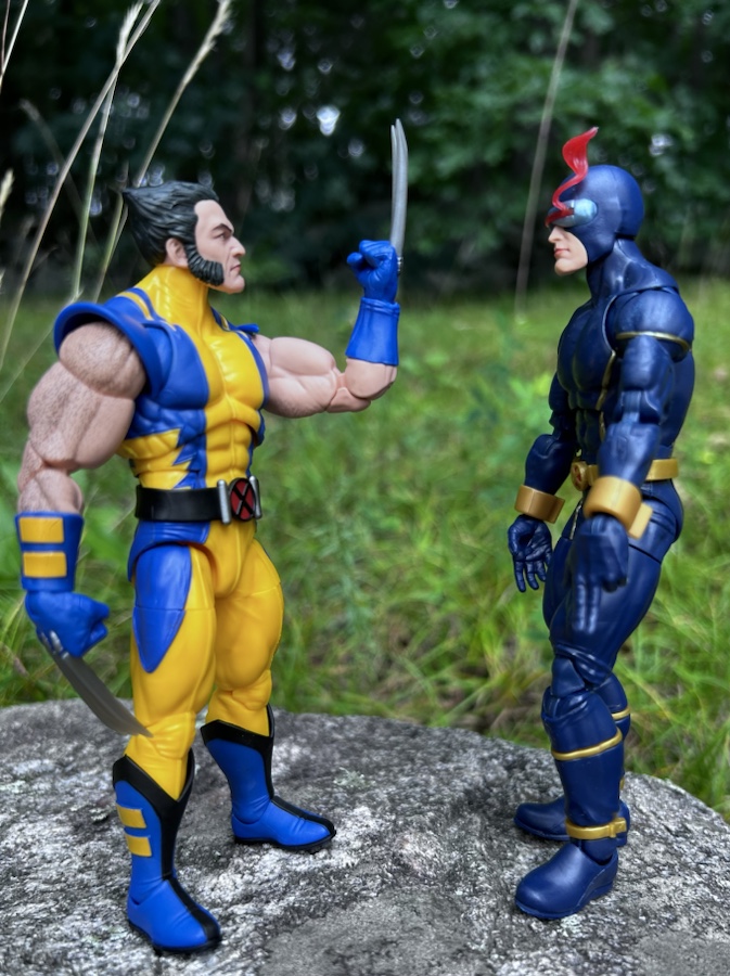 REVIEW: Marvel Legends Astonishing X-Men Wolverine Figure (85º aniversário) – Marvel Toy News