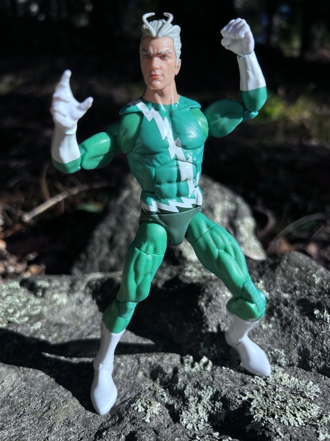 REVISÃO: Marvel Legends Retro Quicksilver Figure (traje verde exclusivo do Walmart) – Marvel Toy News